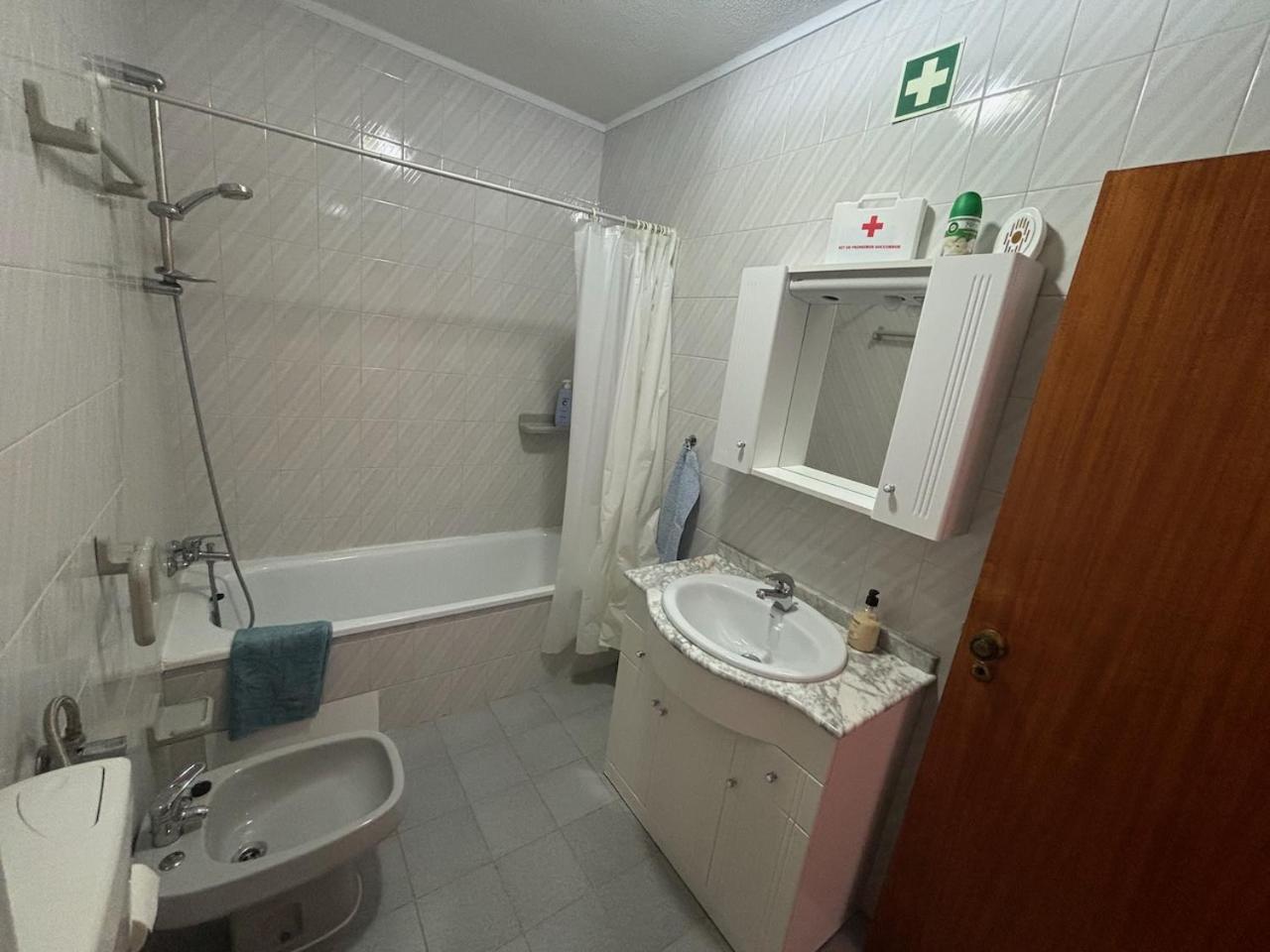 Rosario - Two Bedroom Apart- Buarcos - フィゲイラ・ダ・フォズ エクステリア 写真